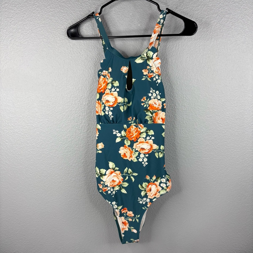 Cupshe Teal Floral Scalloped One Piece Swimsuit - Picture 6 of 13